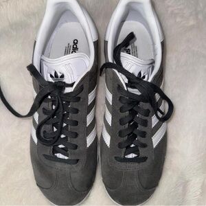 Adidas Gray and White Men's Shoes